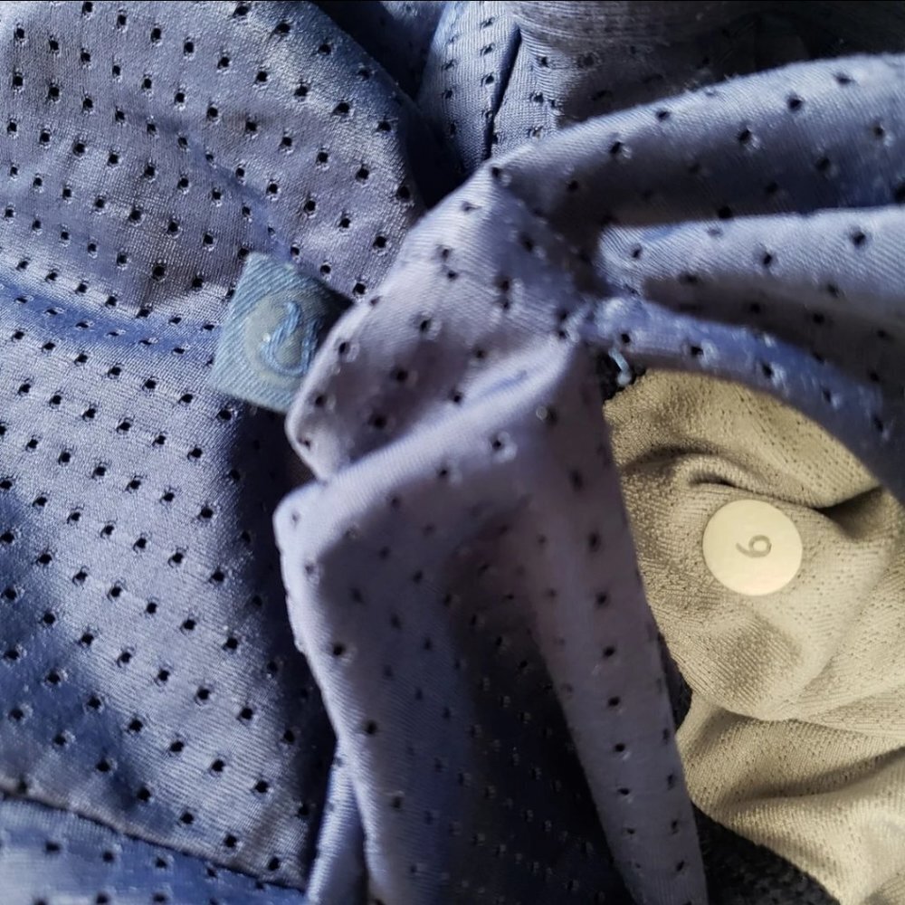 Lululemon Reversible Jacket - Picture 8 of 8